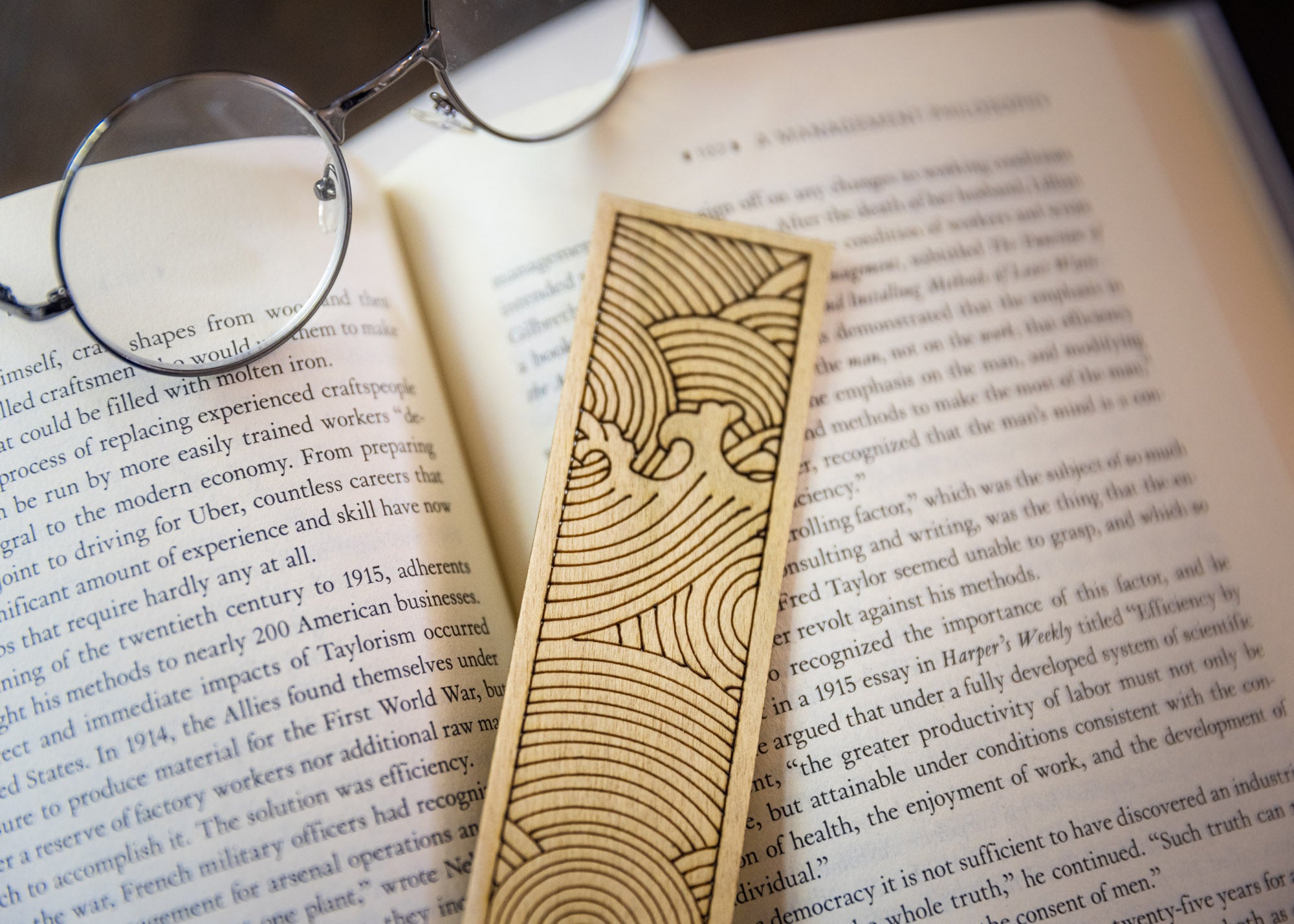 Wooden Bookmarks, an Architectural Collection of real wood place