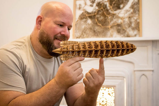 Desktop Zeppelin Kit, Miniature Scale Model for a 1929 Dirigible Airship from England.